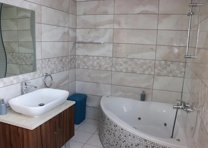 Marios * Ларнака